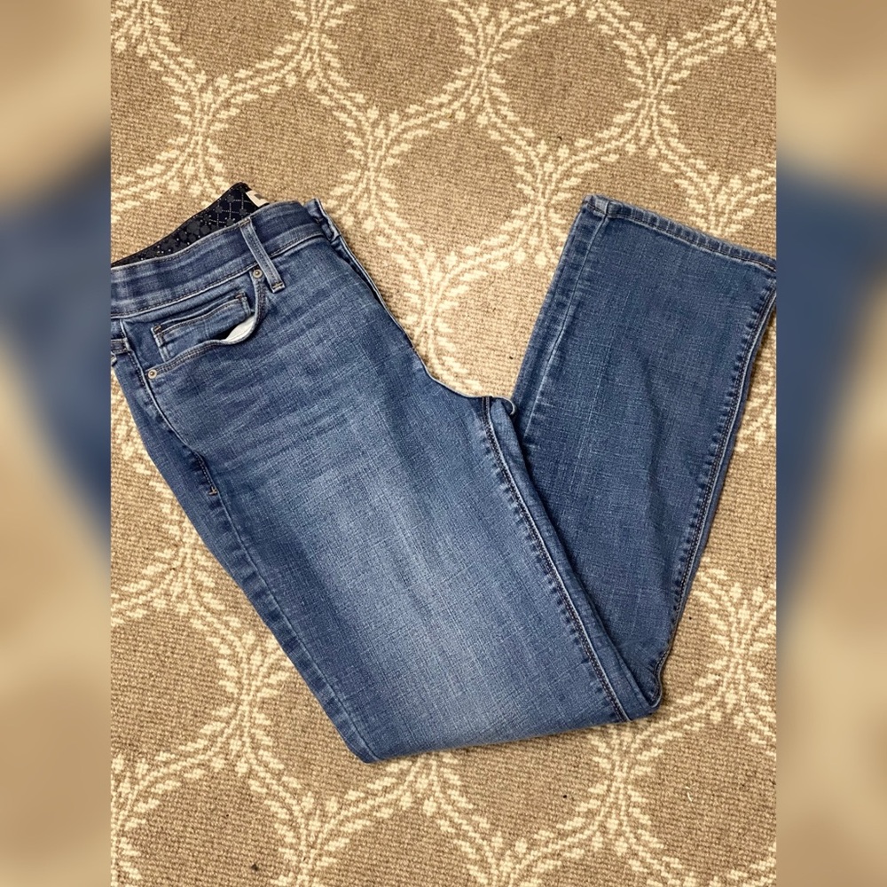 Perfect Waist 525 Straight Leg Levi’s